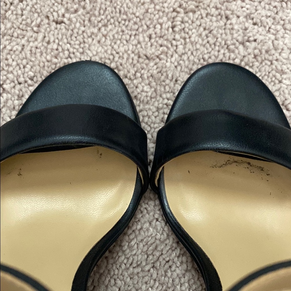 Naturalizer Black Heels Sleek Minimalist Design Size 5 - Picture 16 of 16